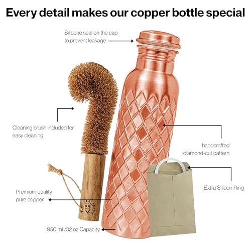 Image of Pure Copper Water Bottle, Copper Drinking Bottle Diamond Cut , 32 oz | 100% pure copper, Ayurvedic Tamra Jal vessel, leak-proof screw cap, cleaning brush included, reusable