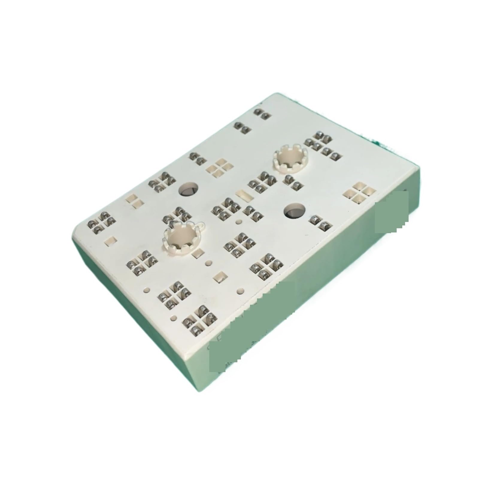 Módulo SKIIP31NAC12T42 para control de potencia eficiente en sistemas industriales trifásicos