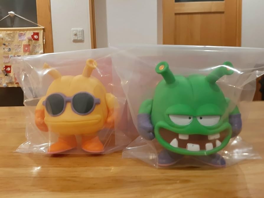 ニコチャン大王＆家来 ゼンマイ人形 Amazon.co.jp: ドクタースランプ ニコちゃん大王と家来 ソフビ