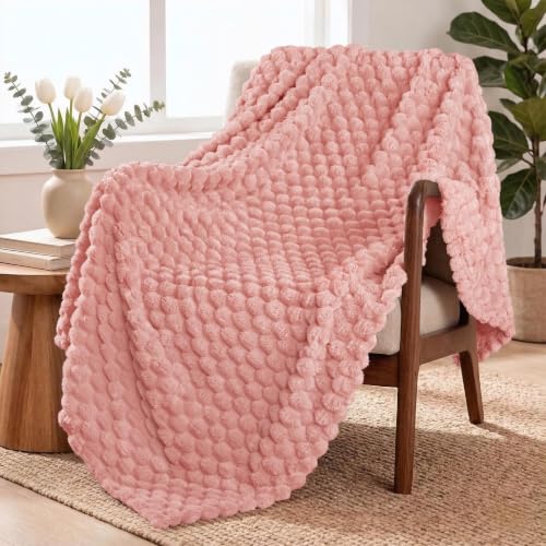 Exclusivo Mezcla Large 3D Fleece Throw Blanket for Couch, Dusty Pink