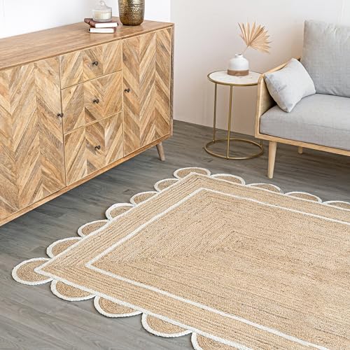 Weaving Village Scalloped Natural Jute Area Rug, Natural Base Off White Trim, 4x6
