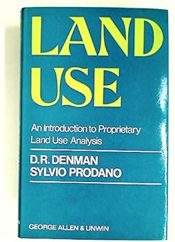 Hardcover Land use: An introduction to proprietary land use analysis, Book