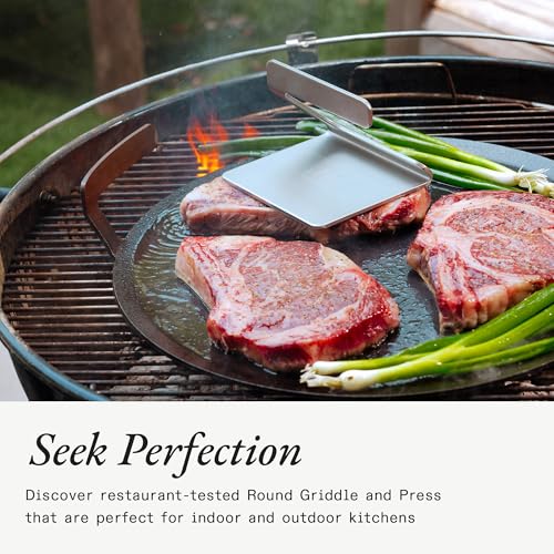 Made In Cookware - Seasoned 17" Round Carbon Steel Griddle + Grill Press - (Like Cast Iron, but Better) - Professional Cookware - Crafted in Sweden - Induction Compatible - Image 5
