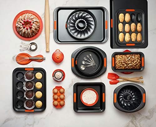 Le Creuset Toughened Non-Stick Bakeware Swiss Roll Tray 33cm, Coating, Black