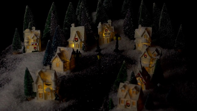 Amazon.com: Kasyat 41 Pcs Christmas Village Set LED Lighted