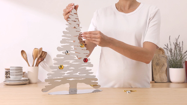 Decorazione Natalizia Alessi Bark For Christmas - Albero In Acciaio Verde, Design Miriam Mirri - Foto 5