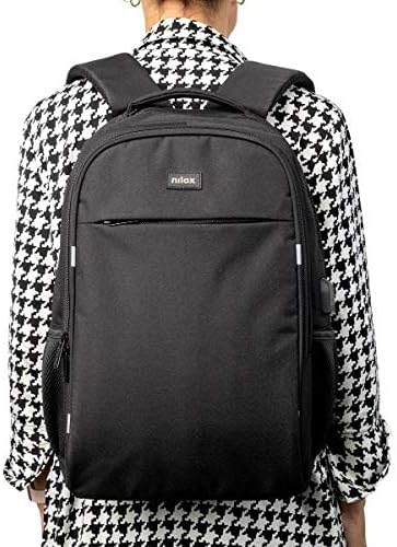 Person wearing Nilox backpack