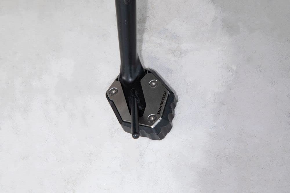 STS.06.921.10000 - Extension para Caballete Lateral de Moto Compatible con Tracer 9 (20-)
