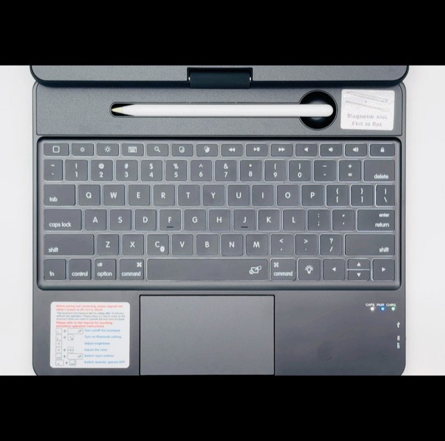 Amazon.com: LENRICH Keyboard Case for iPad Pro 13 inch M5 2025/M4