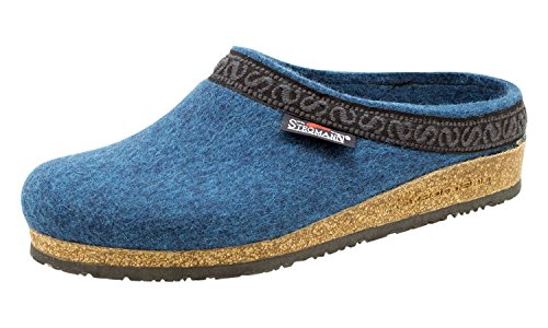 stegmann clogs near me