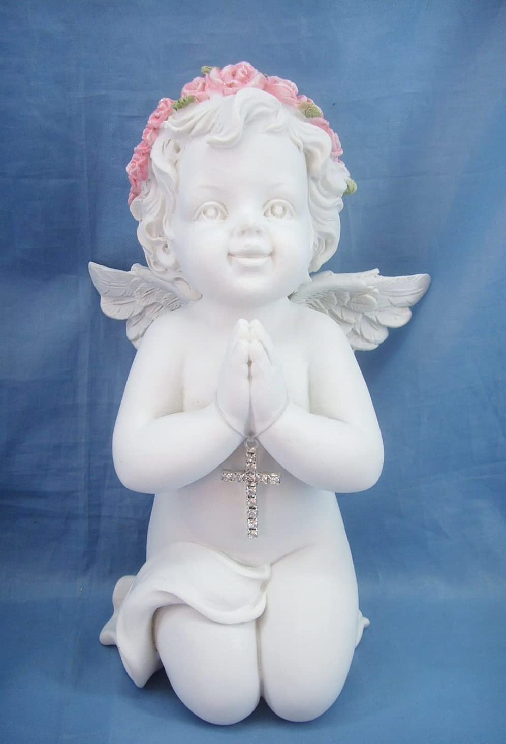 Angelot figurine ange en prière pour créer un coin de sérénité au salon