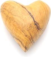 Vista 2 de Corazones de madera hechos a mano, juego de cinco corazones tallados en madera de olivo de Tierra Santa, corazones tallados en madera para regalos
