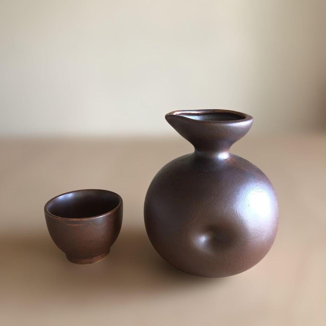 陶器製ブラウン徳利とおちょこセット