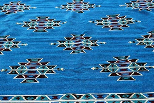 Tapis en papier damassé bleu d'exception 200 x 300 cm Celim