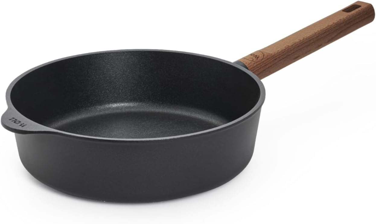 Woll Eco Logic QXR Square Frying Pan Inductive 28 x 28 cm 6.5 cm High with Solid Sustainable Wooden Handle Suitable for All Hobs PFAS-Free Non-Stick Coating Cast Aluminium