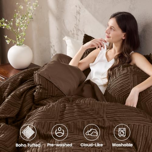 JOLLYVOGUE King Size Comforter Set, Boho Tufted 3-Piece Bedding Set, Brown by JOLLYVOGUE - Used condition - Image 2
