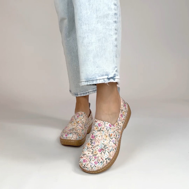 Amazon.com | Alegria Women's Origin Orygin Wood Grain Leather Slip