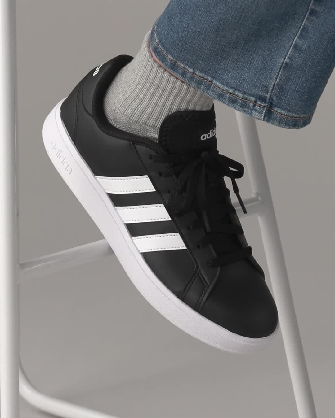 Amazon.co.jp: adidas グランドコート TD ライフスタイル : ファッション