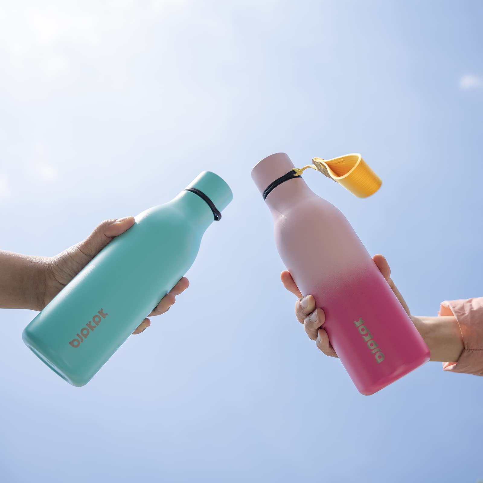 BJPKPK 18oz Insulated Stainless Steel Water Bottle - Leak Proof, BPA Free, With Strap, Turquoise