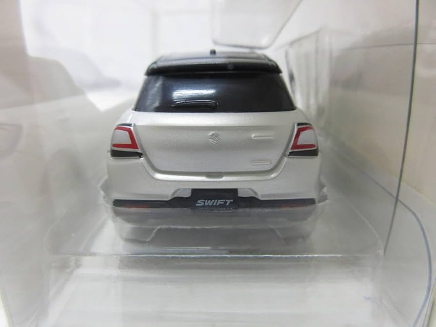 激レア! ZC33S スイフトスポーツ ホワイト プルバックカー 激レア! ZC33S スイフトスポーツ ホワイト プルバックカー