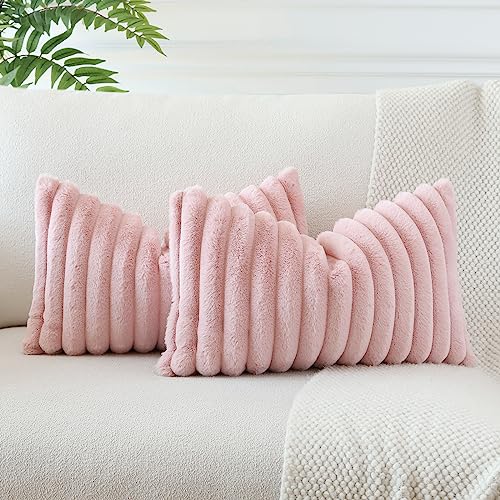 Soleebee Lot de 2 - Taies d'oreiller Velours Peluche, Taies d'oreiller Artificielle Douce Fourrure Housse de Coussin Décoration pour Chambre Lit Voiture De La Maison...