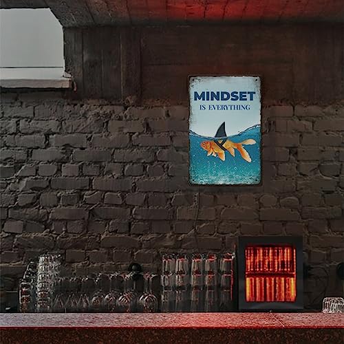 GLOBLELAND Goldfisch-Hai-Vintage-Metall-Blechschild Kunstplakette Poster Retro „Mindset Is Everything“ Metallwand-Dekorative Blechschilder 12x8inch Für Zuhause Küche Bar Café Club Sommer Dekoration