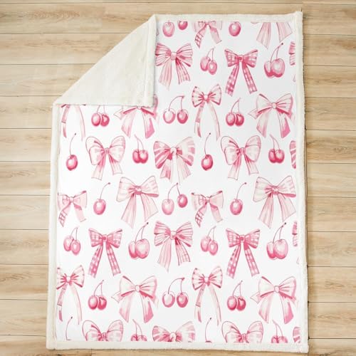 Manta rosa para niños ideal para proteger el sofá de manchas 3