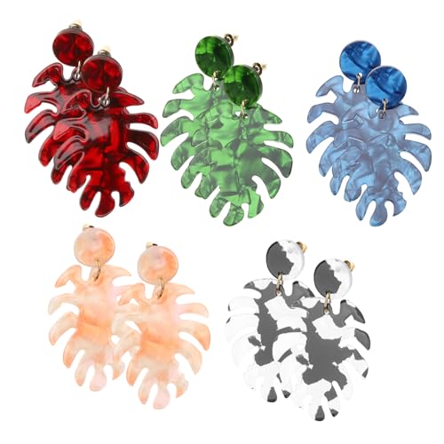 Boucles d'oreilles feuilles de tortue : l'astuce pour réveiller un visage fatigué