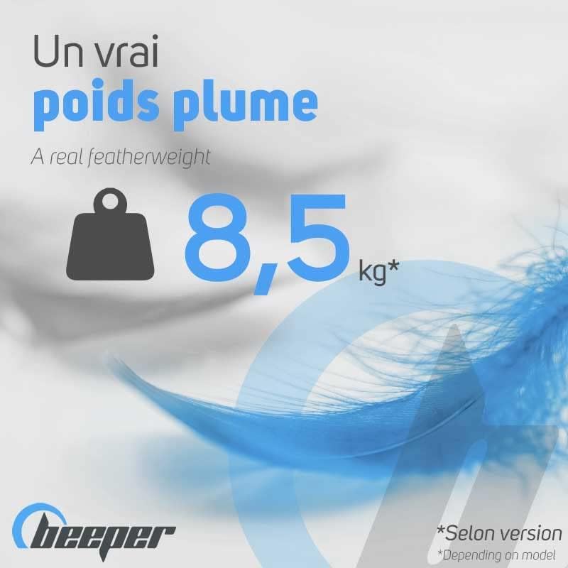 Image showing the BEEPER FX1L electric scooter and highlighting its featherlight weight of 8.5 kg.