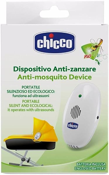 Chicco Chicco Mosquito Repellent Device for Babies, Portable, Ultrasonic, Quiet and Ecological, Effective Range 3 m, No Chemicals, with Clip, Battery Included, White in use