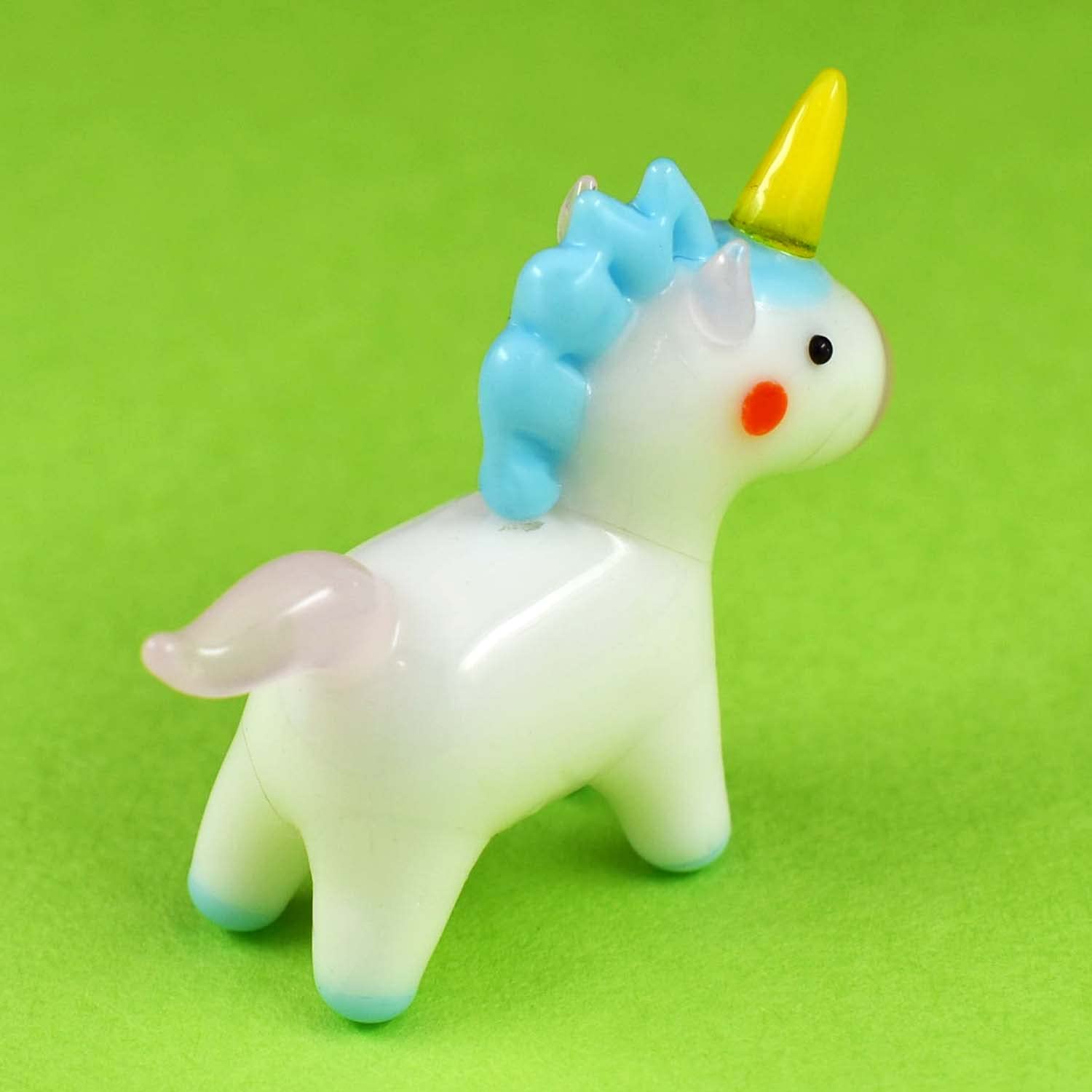 Amazon.co.jp: フォーカート かわいい手作り ｶﾞﾗｽ細工 ユニコーン