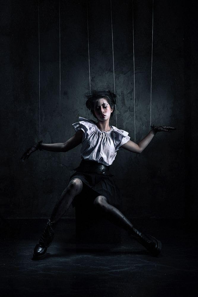 Marionette: Play Me Posterdruck – Heru Sungkono (24 x 36)