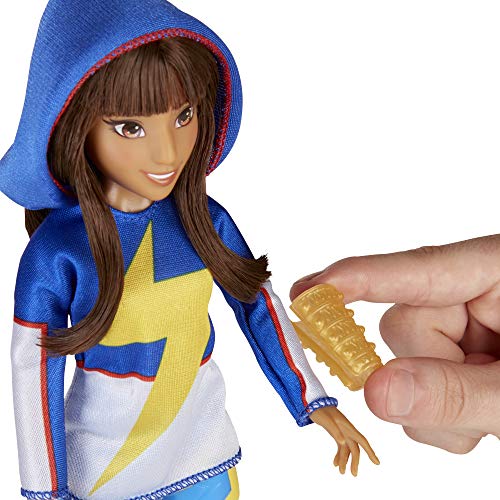 Muñeca Ms. Marvel con traje de entrenamiento miniatura 7