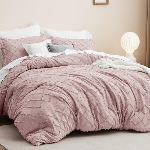 Image of Bedsure Queen Comforter Set - Dusty Rose Comforter, Boho Tufted Distressed Vintage Bedding for Kids, 3 Pieces Farmhouse-Style Bed Set for All Seasons, Fluffy Soft Bedding with 2 Pillow Shams
