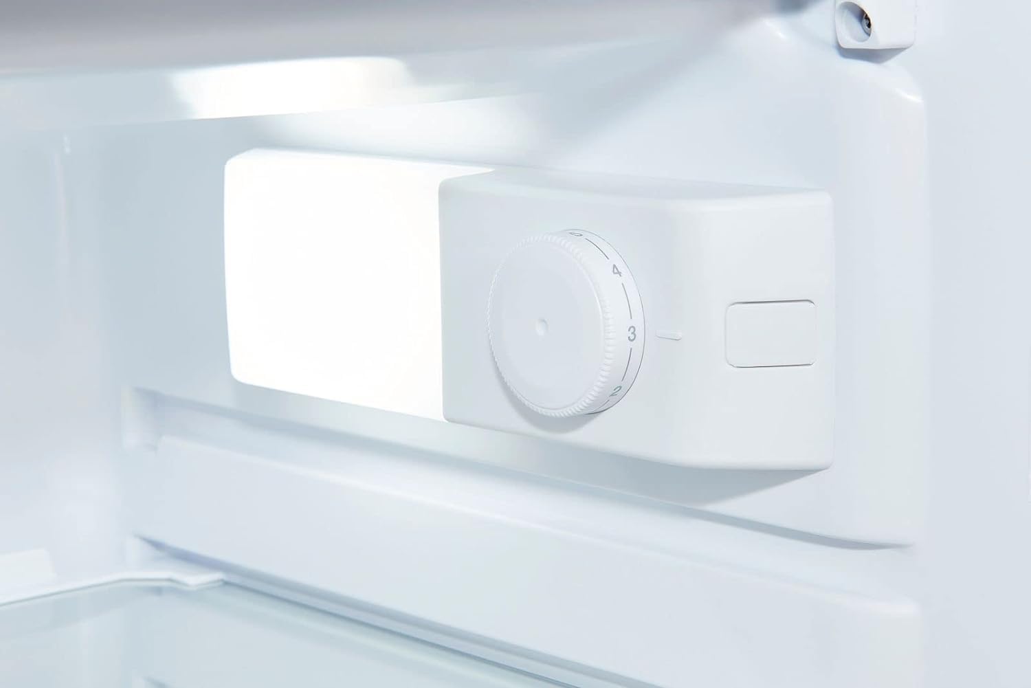 Exquisit KS16-4-HE-040E Kühlschrank Inoxlook mit 109 l & Gefrierfach