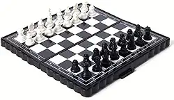 Jogo de Xadrez de Plástico – Diversão, Estratégia e Estímulo ao Raciocínio