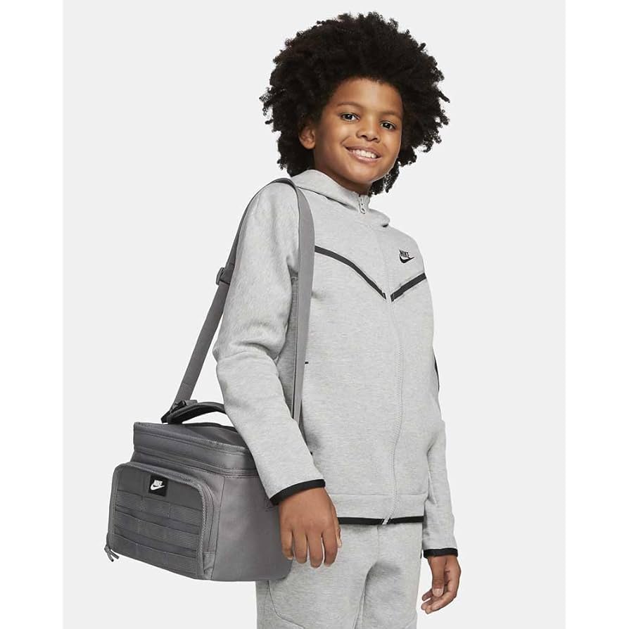 【メンズ・日本未入荷】NIKE Futura Sport Grey Lunch バッグ Amazon.com: Nike Futura Sport Smoke Grey 9A2993-M19