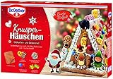 Inhalt: Das Knusper-Häuschen beinhaltet: 5 Lebkuchenteile, verschiedene bunte figürliche Zuckerdekore, Schokoladenplätzchen mit Nonpareille, bunte dragierte Schokolinsen und Weihnachtsfruchtgummi.