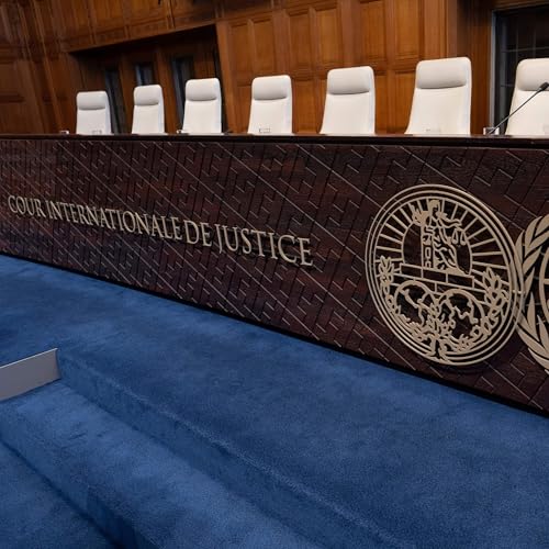 Is the U.S. threatening to commit war crimes in Iran?