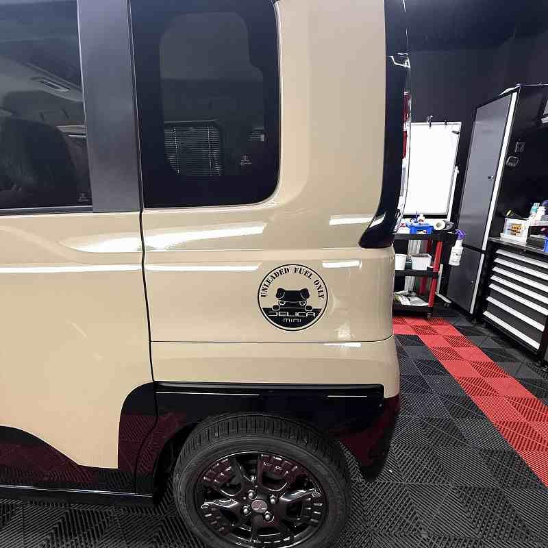 Amazon.co.jp: 【BA6A-014A】新型デリカミニ 給油口ステッカー 切り 