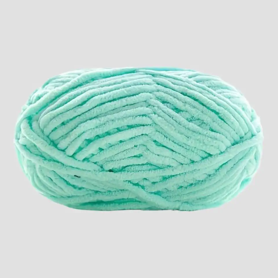 Pacote com 3 fios de chenille, conjunto de três peças, macio, confortável, 150 g, 60 m por pacote, várias cores, para cachecóis, sapatos, bonecas, faça você mesmo, tricô crochê, verde