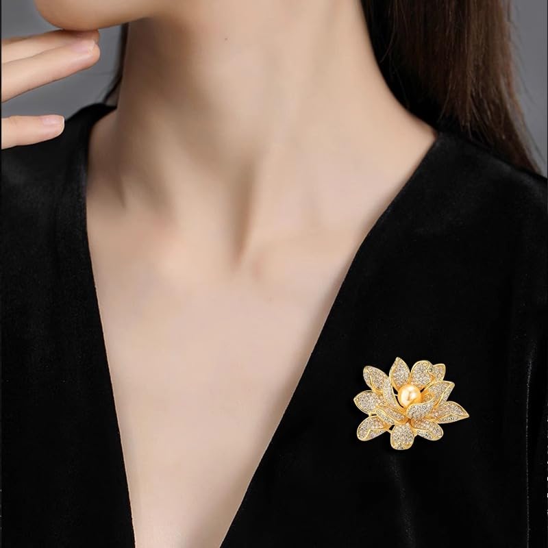 Image of Elegant Floral Brooch Pins for Women, Crystal Pearl Rhinestone CZ Flower Lapel Pin Wedding Party Exquisite Brooches and Pins for Women Ladies