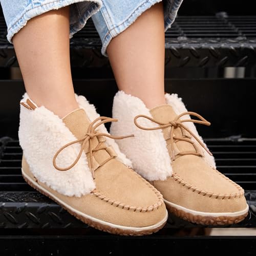 Image of Minnetonka Women's Torrey Bootie Slipper
