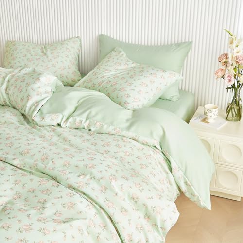 Image of Wake In Cloud - Floral Comforter Set, Coquette Cottagecore Aesthetic Flower Shabby Chic Pattern for Women Teen Girls, Soft Lightweight Bedding, 3 Pieces, Green Pink, Twin /Twin XL Size