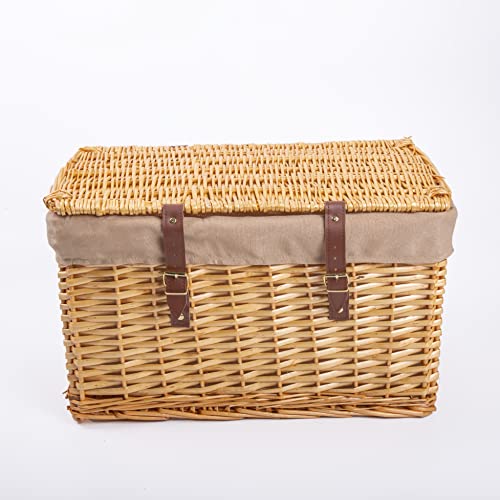Wickerfield Wicker Hamper Basket with Lid, Hamper Baskets for Gifts Empty, Empty Gift Basket, Wicker Storage Trunk with Lining (Medium)