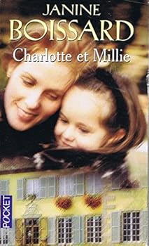 Paperback Charlotte et Millie [French] Book