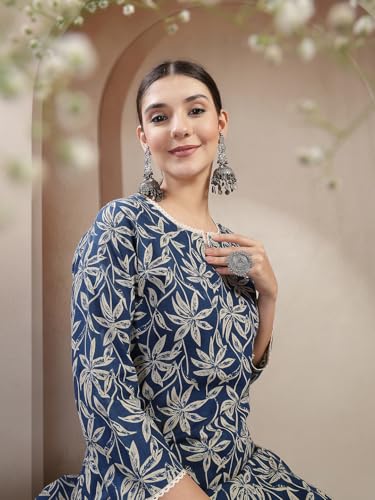 Image of Stylum Women's Blue Floral Printed Cotton Straight Kurta