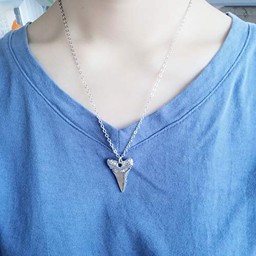 NOUMANDA Shark Tooth Necklace Silver Pendant Teeth Druzy Pendant Necklace4