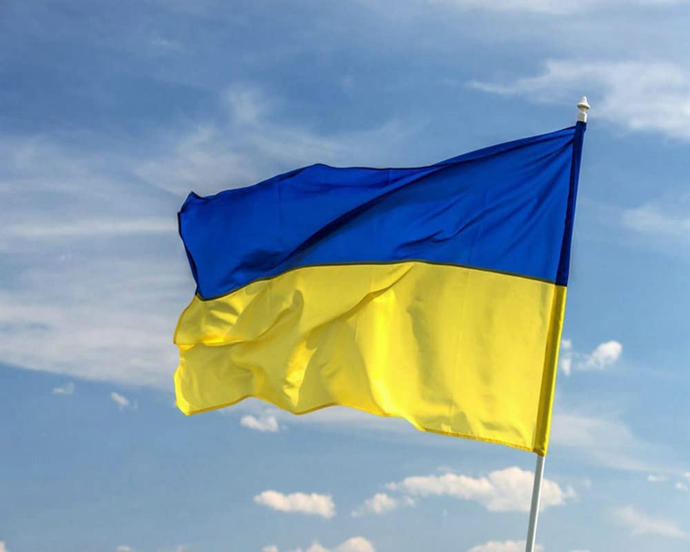 Bandiera Ucraina, bandiera bandiera di qualità Ucraina 90 x 150 cm con fascia di sollevamento rinforzata, bandiera in tessuto di poliestere - прапор України - Bandiere e gagliardetti (10 PZ)