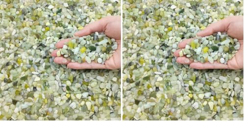 Image of FANTIAN 10 lbs Pebbles for Landscaping,1 /4 Inch Polished Green Pea Gravel Small Rocks for Plants, Succulents, Cactus, Vases, Terrarium and Outdoor Gardening (Pack of 2)